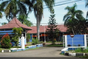 Kantor PAM Tirta Kamuning.
